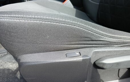 Renault Duster I рестайлинг, 2017 год, 1 422 000 рублей, 14 фотография
