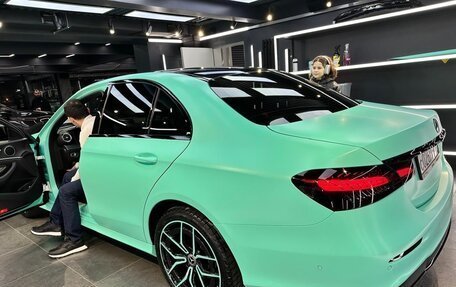Mercedes-Benz E-Класс, 2020 год, 5 300 000 рублей, 3 фотография