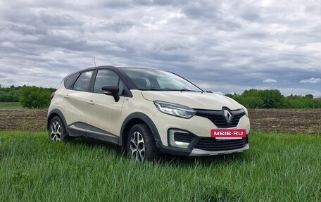 Renault Kaptur I рестайлинг, 2017 год, 1 250 000 рублей, 5 фотография