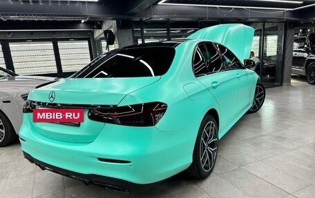 Mercedes-Benz E-Класс, 2020 год, 5 300 000 рублей, 2 фотография