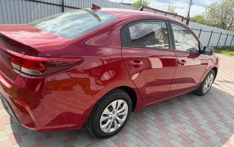 KIA Rio IV, 2017 год, 1 540 000 рублей, 2 фотография