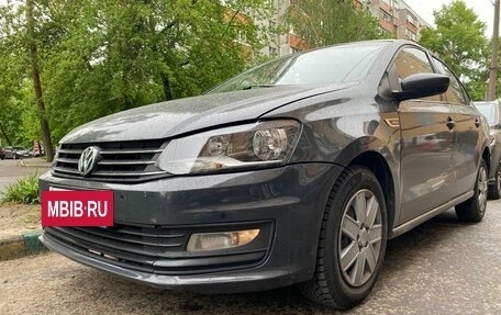 Volkswagen Polo VI (EU Market), 2018 год, 800 000 рублей, 7 фотография