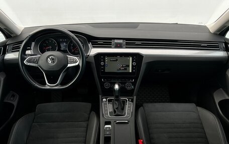 Volkswagen Passat B8 рестайлинг, 2020 год, 2 628 400 рублей, 7 фотография
