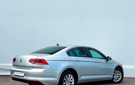 Volkswagen Passat B8 рестайлинг, 2020 год, 2 628 400 рублей, 2 фотография