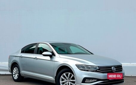 Volkswagen Passat B8 рестайлинг, 2020 год, 2 628 400 рублей, 3 фотография