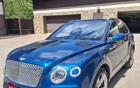 Bentley Bentayga I, 2017 год, 12 000 000 рублей, 2 фотография