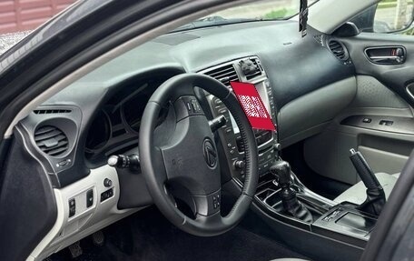 Lexus IS II рестайлинг 2, 2006 год, 650 000 рублей, 3 фотография