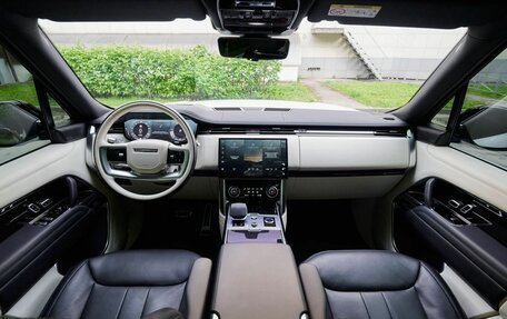 Land Rover Range Rover IV рестайлинг, 2022 год, 16 000 000 рублей, 4 фотография
