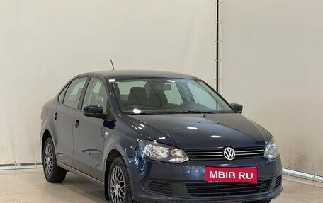 Volkswagen Polo VI (EU Market), 2013 год, 950 000 рублей, 2 фотография