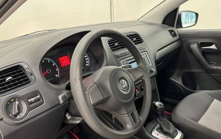 Volkswagen Polo VI (EU Market), 2013 год, 950 000 рублей, 12 фотография