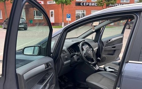 Opel Zafira B, 2008 год, 630 000 рублей, 10 фотография