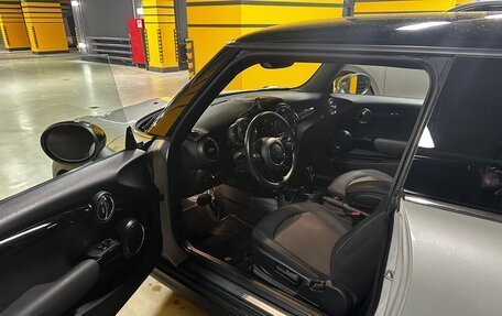 MINI Hatch, 2019 год, 2 134 000 рублей, 21 фотография