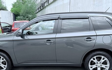 Mitsubishi Outlander III рестайлинг 3, 2013 год, 1 620 000 рублей, 4 фотография