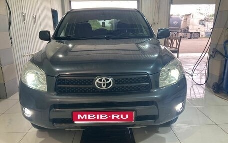 Toyota RAV4, 2006 год, 1 090 000 рублей, 10 фотография