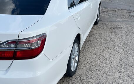 Toyota Camry, 2016 год, 1 900 000 рублей, 3 фотография