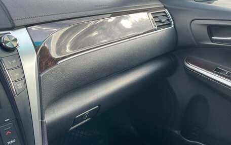 Toyota Camry, 2016 год, 1 900 000 рублей, 11 фотография