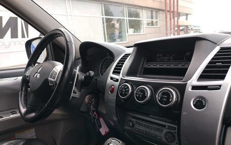 Mitsubishi Pajero Sport II рестайлинг, 2014 год, 1 777 000 рублей, 6 фотография