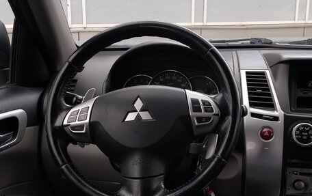 Mitsubishi Pajero Sport II рестайлинг, 2014 год, 1 777 000 рублей, 7 фотография