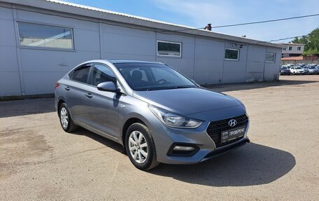 Hyundai Solaris II рестайлинг, 2018 год, 1 350 000 рублей, 3 фотография