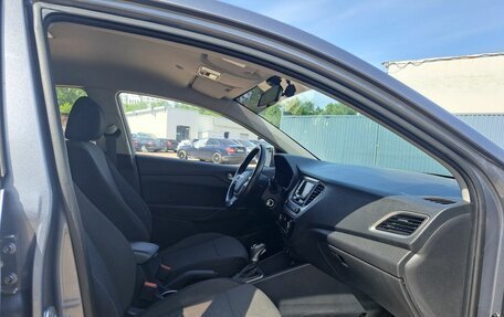 Hyundai Solaris II рестайлинг, 2018 год, 1 350 000 рублей, 13 фотография