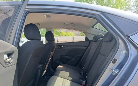 Hyundai Solaris II рестайлинг, 2018 год, 1 350 000 рублей, 15 фотография