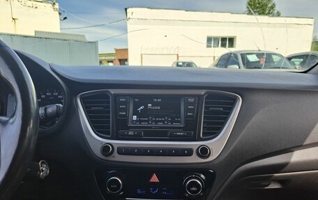 Hyundai Solaris II рестайлинг, 2018 год, 1 350 000 рублей, 18 фотография