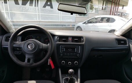 Volkswagen Jetta VI, 2013 год, 780 000 рублей, 6 фотография