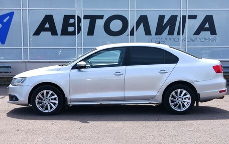 Volkswagen Jetta VI, 2013 год, 780 000 рублей, 5 фотография