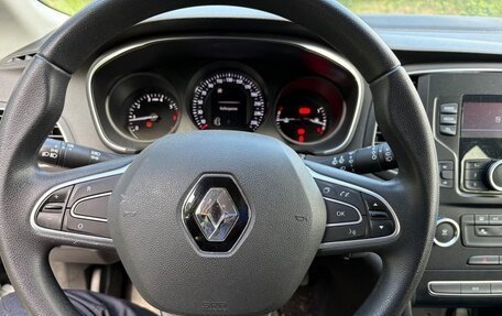 Renault Megane IV, 2018 год, 1 000 000 рублей, 4 фотография