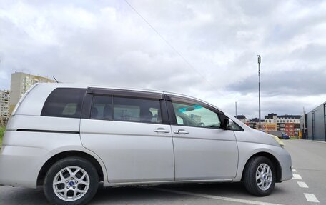 Toyota ISis I, 2011 год, 1 200 000 рублей, 8 фотография