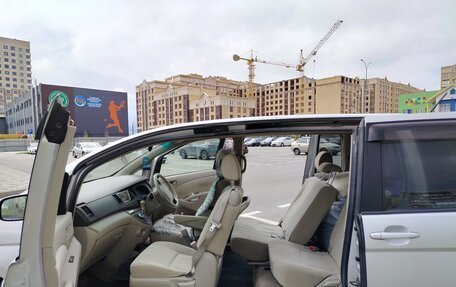Toyota ISis I, 2011 год, 1 200 000 рублей, 6 фотография