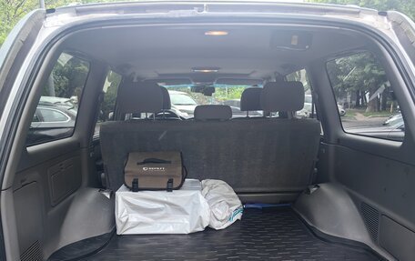 Toyota Land Cruiser 100 рестайлинг 2, 2002 год, 2 999 999 рублей, 16 фотография