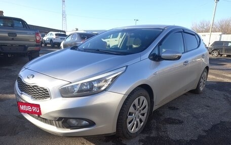 KIA cee'd III, 2013 год, 668 815 рублей, 3 фотография