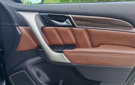 Haval H9 I рестайлинг, 2018 год, 2 700 000 рублей, 15 фотография