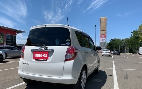 Toyota Ractis I, 2010 год, 980 000 рублей, 7 фотография