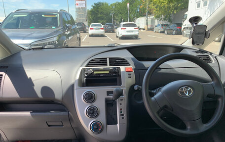 Toyota Ractis I, 2010 год, 980 000 рублей, 39 фотография