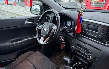 KIA Sportage IV рестайлинг, 2021 год, 2 950 000 рублей, 2 фотография