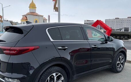 KIA Sportage IV рестайлинг, 2021 год, 2 950 000 рублей, 3 фотография