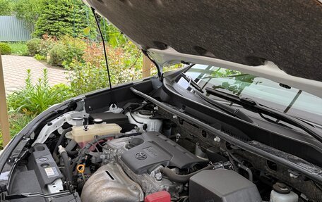 Toyota RAV4, 2018 год, 3 450 000 рублей, 13 фотография