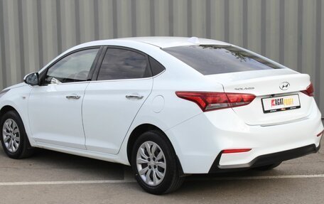 Hyundai Solaris II рестайлинг, 2017 год, 1 035 000 рублей, 13 фотография