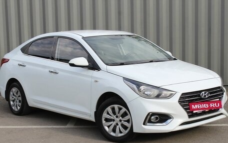 Hyundai Solaris II рестайлинг, 2017 год, 1 035 000 рублей, 5 фотография