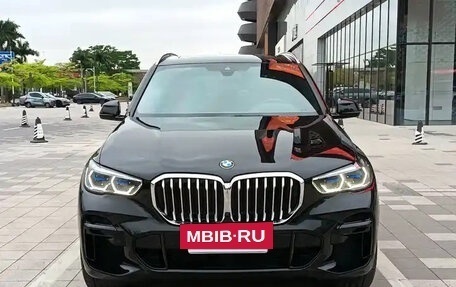 BMW X5, 2022 год, 4 995 002 рублей, 2 фотография