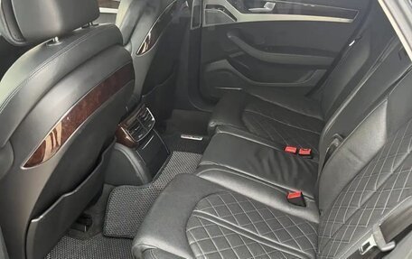 Audi A8, 2010 год, 999 999 рублей, 7 фотография