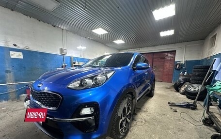 KIA Sportage IV рестайлинг, 2019 год, 2 700 000 рублей, 2 фотография
