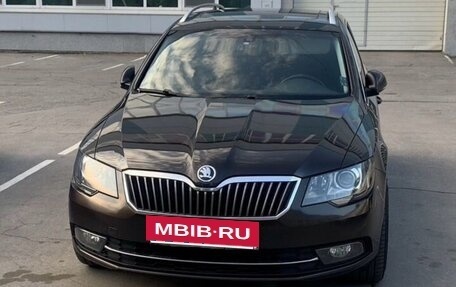 Skoda Superb III рестайлинг, 2013 год, 1 500 000 рублей, 3 фотография