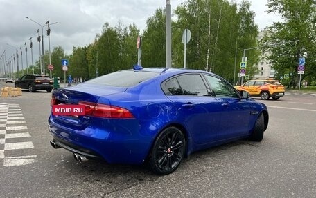 Jaguar XE I рестайлинг, 2017 год, 1 690 000 рублей, 4 фотография