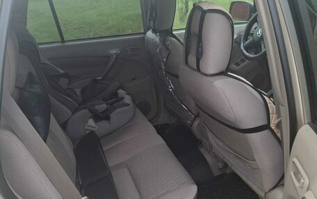 Toyota RAV4, 2005 год, 1 260 000 рублей, 12 фотография