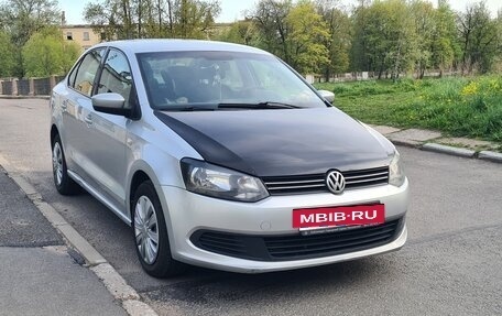 Volkswagen Polo VI (EU Market), 2011 год, 550 000 рублей, 3 фотография