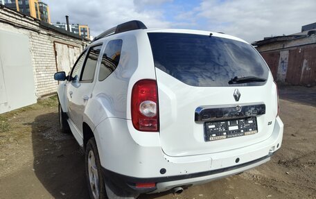 Renault Duster I рестайлинг, 2014 год, 1 000 000 рублей, 3 фотография