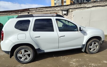 Renault Duster I рестайлинг, 2014 год, 1 000 000 рублей, 7 фотография